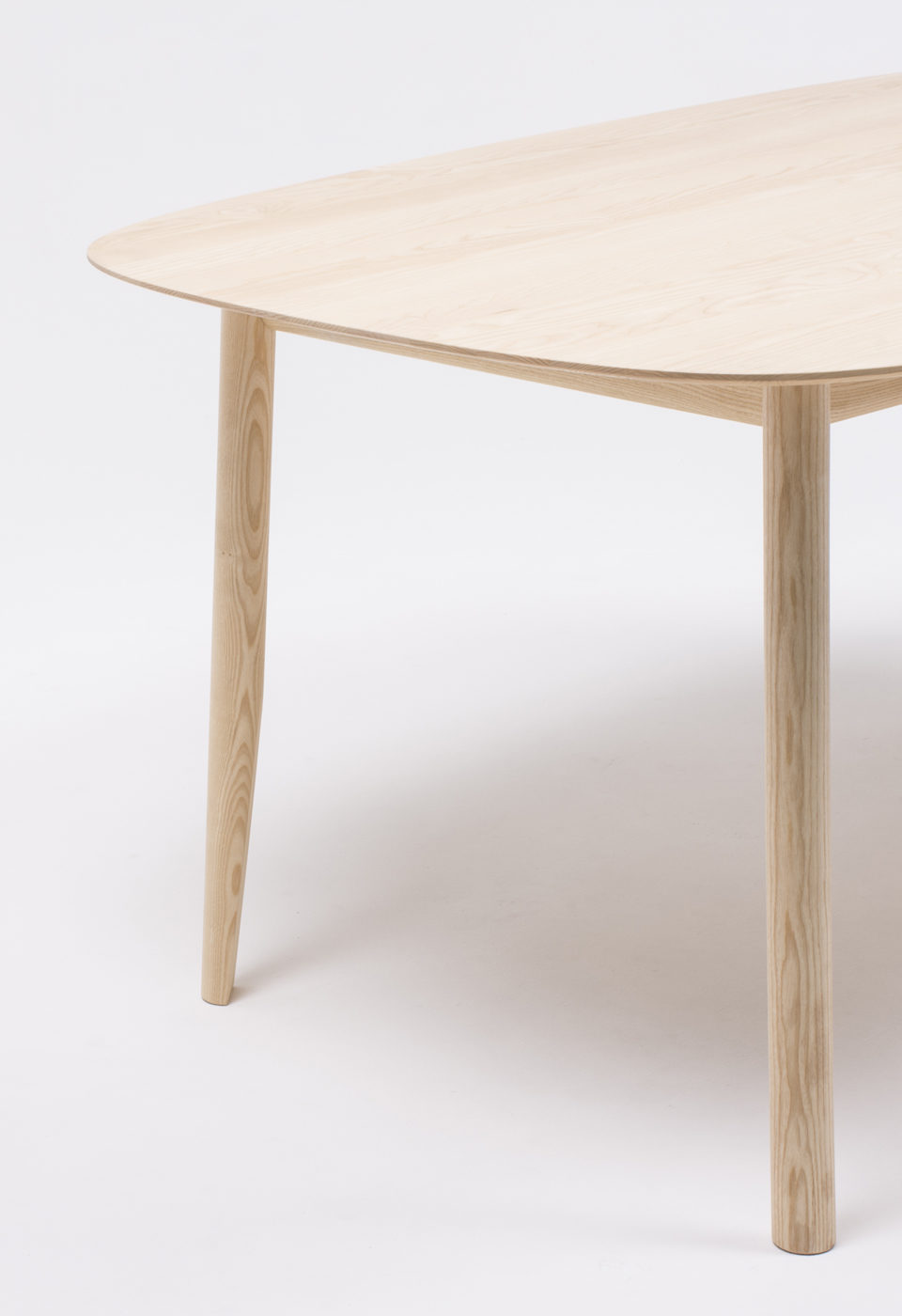 华体会体育官方在线官网 - 桌几|餐桌|办公家具|华体会体育官方在线官网家具|布兰卡餐桌